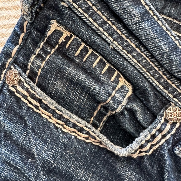 Silver Jeans 31x34L Boot Cut - Picture 9 of 10